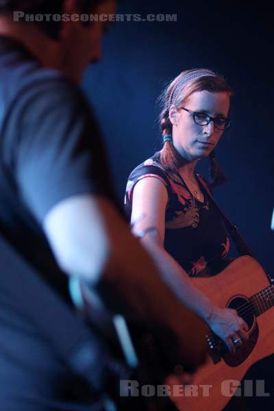 LAURA VEIRS AND THE HALL OF FLAMES - 2011-02-20 - PARIS - La Maroquinerie - 